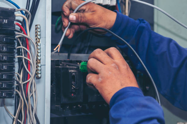 Best Licensed Electrician  in Southside, AR